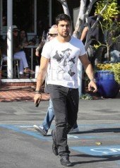 Wilder Valderrama Defends Lindsay Lohan