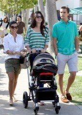 Kourtney Kardashian Denies Engagement Rumors