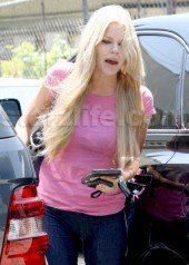 Sophie Monk Single Again