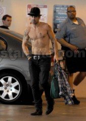 Colin Farrell Kicks Nasty Smoking Habit