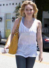 Hilary Duff Moving To Canada?