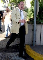 Michael Lohan Doesn’t Think Lindsay Lohan Will Drop Last Name