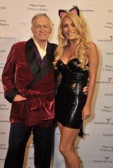 Hugh Hefner and Girlfriend Crystal Harris Hugh Hefner and Girlfriend Crystal Harris1 160x238 Celebs Photo Hugh Hefner and Girlfriend Crystal Harris
