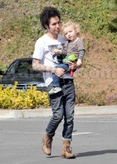 Pete Wentz Has A New Babe Of His Own