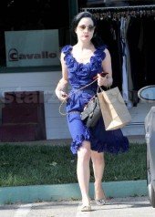 EXCLUSIVE!!! Dita Von Teese Shopping In Los Angeles