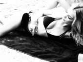 More Of LeAnn Rimes Bikini Holiday