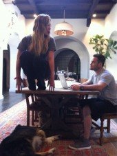 Hilary Duff ‘Owling’ Around