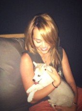 Miley Cyrus: Meet Floyd
