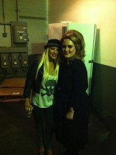 Christina Aguilera Tweets Photo With Adele