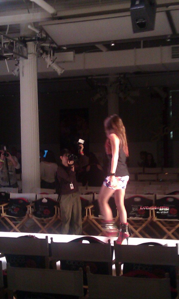 First Look: Kylie Jenner Walking For Avril Lavigne’s Fashion Show