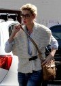 Katherine Heigl Lunches With Hubby in LA 102611 SL Heigl04 90x126 Celebs Photo Katherine Heigl Lunches With Hubby in LA