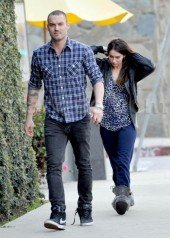 EXCLUSIVE!!! Megan Fox’s Family Photo Shoot