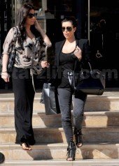 E! Keeping The Kardashians For 3 More Years