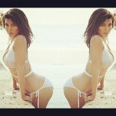 Kim Kardashian Tweets Double Trouble Bikini Photo