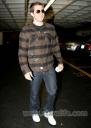 Jake Gyllenhaal is off the crutches!