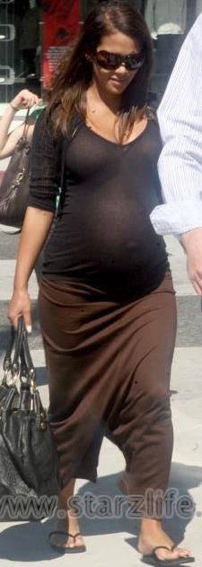 Demi Moore comes clean   literally!