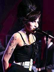 Paris Fashion Week is Winehouse Wonderful! amy Celebs Photo Paris Fashion Week is Winehouse Wonderful!