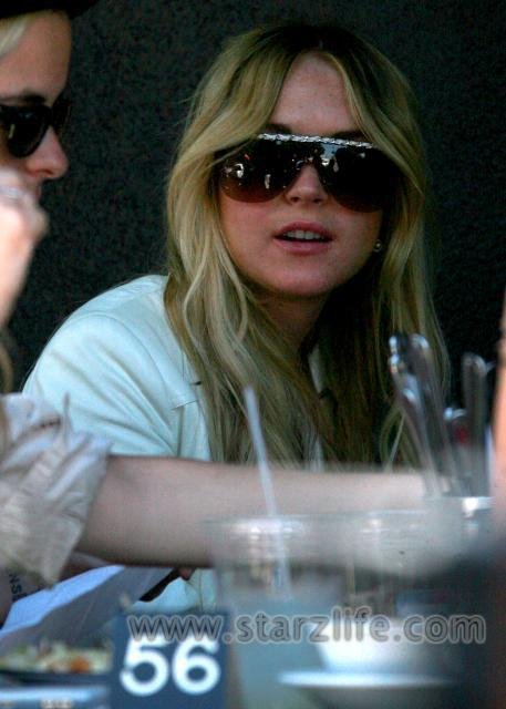 Lindsay does lunch ...again main 15 Celebs Photo Lindsay does lunch ...again