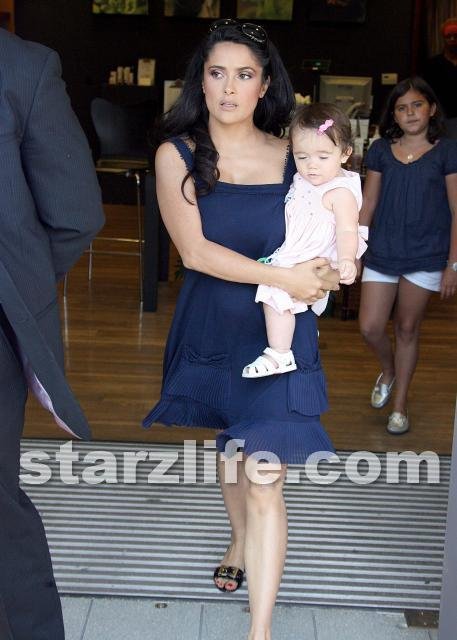 Salma shows us what a real baby looks like!