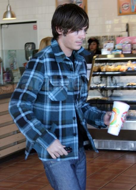 Efron Gets Juicy in the Valley.
