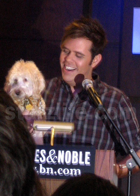 Perez Surprises Fans With Teddy at B&N Signing. perezbook Celebs Photo Perez Surprises Fans With Teddy at B&N Signing.