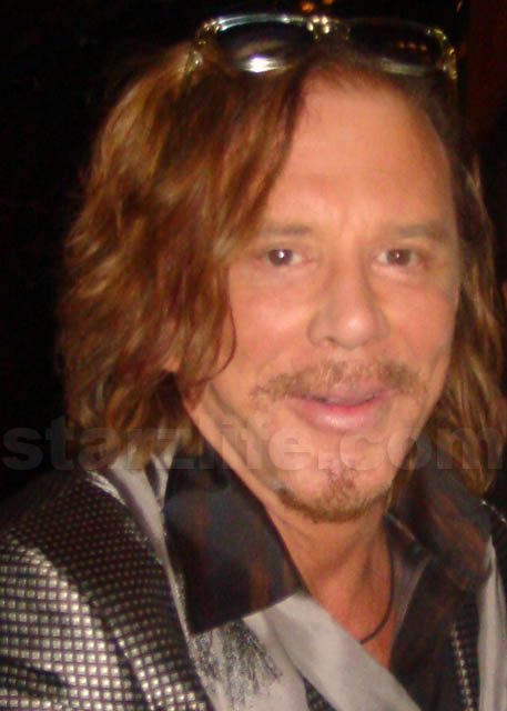 Mickey Rourke to Tie the Knot?