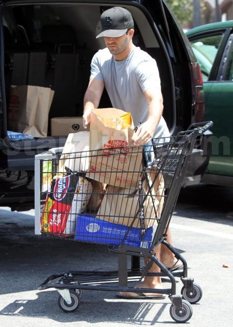 PICS: Nicky Hilton and David Katzenberg in Malibu
