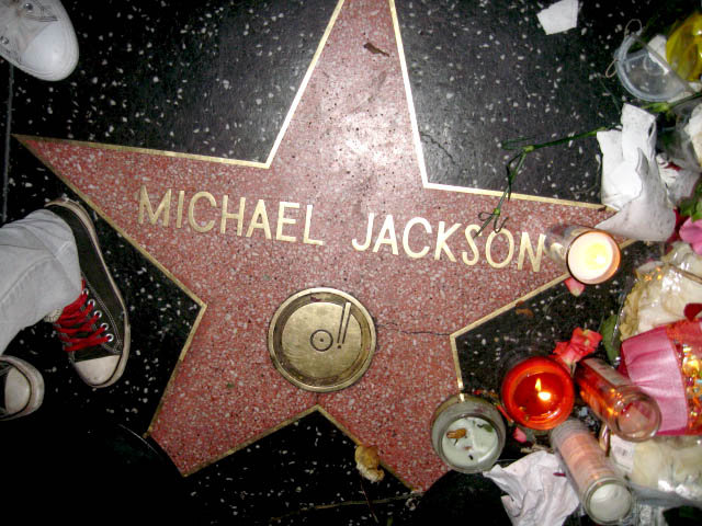 Watch the Michael Jackson Memorial Live Now!