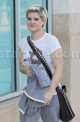 EXCLUSIVE!!! Kelly Osbourne Got Some Pep in her Step 082709 SL Osbourne03 80x122 Celebs Photo EXCLUSIVE!!! Kelly Osbourne Got Some Pep in her Step