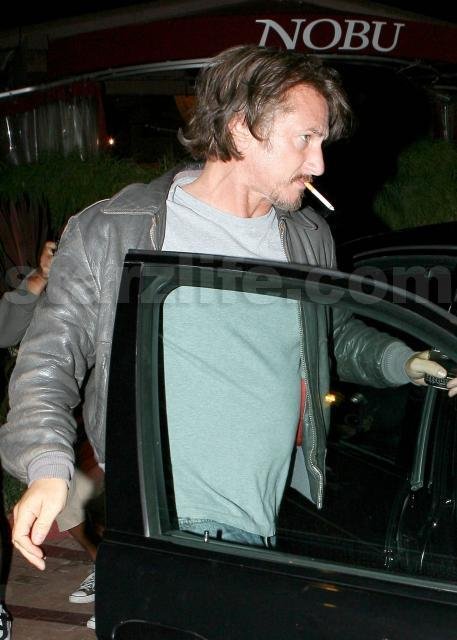 sean penn madonna wedding. u turn sean penn; sean penn madonna wedding. Sean Penn Makes Sushi And; Sean Penn Makes Sushi And