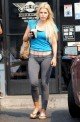 Guess That Camel Toe! main 12 80x122 Celebs Photo Guess That Camel Toe!