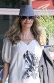 Eric Dane & Pregnant Wife Rebecca Gayheart, Clothed & Seemingly Sober 101509 SL gayheart06 80x122 Celebs Photo Eric Dane & Pregnant Wife Rebecca Gayheart, Clothed & Seemingly Sober