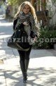 Hilary Duff: LA Parking Violator 102209 SL Duff03 80x122 Celebs Photo Hilary Duff: LA Parking Violator