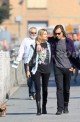 EXCLUSIVE!!! Jessica Hart Lovers Stroll main 15 copy 80x122 Celebs Photo EXCLUSIVE!!! Jessica Hart Lovers Stroll