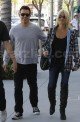 Music Man Jeremy Geffen Lunches With Lizzie main 99 80x122 Celebs Photo Music Man Jeremy Geffen Lunches With Lizzie