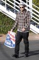 Joel Madden Gets His Shop On main 165 80x122 Celebs Photo Joel Madden Gets His Shop On