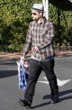 Joel Madden Gets His Shop On main 174 80x122 Celebs Photo Joel Madden Gets His Shop On