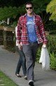 Johnny Knoxville: Hide and Seek main 221 80x122 Celebs Photo Johnny Knoxville: Hide and Seek