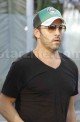 Jeremy Piven Skips a Shave or Two main 223 80x122 Celebs Photo Jeremy Piven Skips a Shave or Two