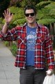 Johnny Knoxville: Hide and Seek main 242 80x122 Celebs Photo Johnny Knoxville: Hide and Seek
