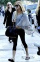 Kristin Cavallari Does Lunch for a Living main 410 80x122 Celebs Photo Kristin Cavallari Does Lunch for a Living