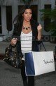 Kourtney Kardashians Pregnancy Glow main 96 80x122 Celebs Photo Kourtney Kardashians Pregnancy Glow