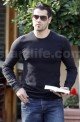 EXCLUSIVE: Jesse Metcalfe Still Has a Soul Patch 120109 SL Metcalfe06 80x122 Celebs Photo EXCLUSIVE: Jesse Metcalfe Still Has a Soul Patch