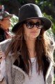 STARZLIFE PICS: Nicole Richie is a Bag Lady 121609 SL richie03 80x122 Celebs Photo STARZLIFE PICS: Nicole Richie is a Bag Lady
