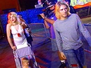 Courtney Love Loses Frances Bean flip39 Celebs Photo Courtney Love Loses Frances Bean
