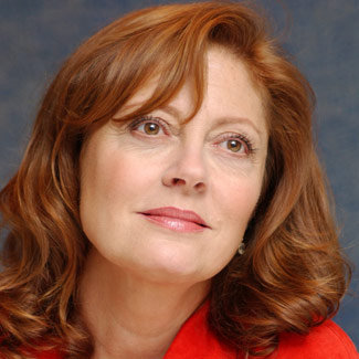 Has Susan Sarandon, 63, Shacked Up With A 31 Year Old? susan sarandon bangs hg 325 de1 Celebs Photo Has Susan Sarandon, 63, Shacked Up With A 31 Year Old?