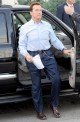STARZLIFE PICS: The Governator Goes to Lunch 011510 SL Schwarzenegger041 80x122 Celebs Photo STARZLIFE PICS: The Governator Goes to Lunch