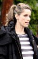 STARZLIFE PICS: Amanda Peet Didnt Buy Anthing at Fred Segal