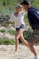 STARZLIFE PICS: Cameron Diaz on the Set of Knight and Day 021210 SL Diaz07 80x122 Celebs Photo STARZLIFE PICS: Cameron Diaz on the Set of Knight and Day