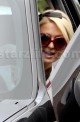 STARZLIFE PICS: Paris Hilton be Shoppin 021910 SL Hilton01 80x122 Celebs Photo STARZLIFE PICS: Paris Hilton be Shoppin
